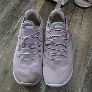 Nike Women's Light Pink Sneakers